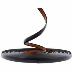 dekorativs-moldings-melns-matets-14mm-x-5m