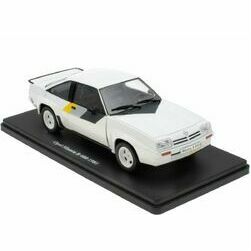 modelisi-opel-manta-b-400-1981-1-24