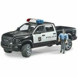 rotallieta-dodge-ram-policijas-ar-policistu