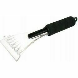 skrapis-ledum-ar-mikstu-rokturi